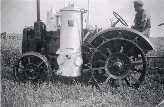 Volvotraktor med gengasaggregat